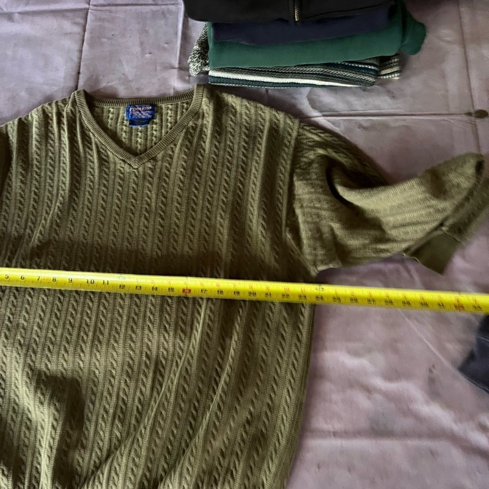 Pendleton Sweater - Picture 6 of 7